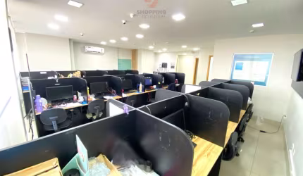 Sala comercial Em edifício em Colina de Laranjeiras, Serra/ES