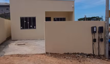 DR Linda casa 2 quartos, sala com rebaixamento de gesso - Extensão Serramar Parque das Flores - Rio das Ostras/RJ