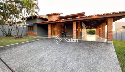 Casa com 1.020 m² de terreno à venda no Condomínio Zuleika Jabour na cidade de Salto