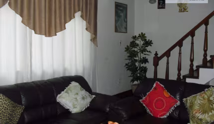 Sobrado residencial à venda em ótima localização!
