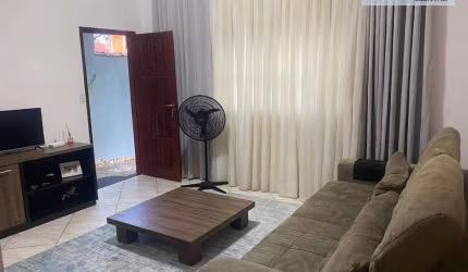 Casa com 2 dormitórios à venda, 73 m² por R$ 375.000,00 - Catiapoã - São Vicente/SP