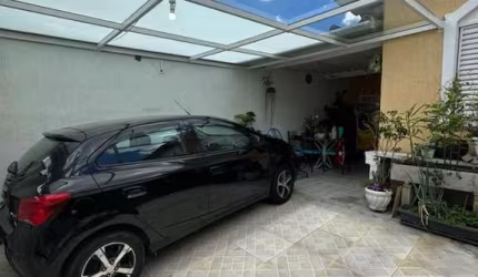 Casa para Venda em Mogi das Cruzes, Conjunto Bovolenta, 2 dormitórios, 2 banheiros, 3 vagas