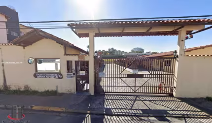 Casa para Venda em Mogi das Cruzes, Jardim Marica, 3 dormitórios, 2 banheiros, 2 vagas