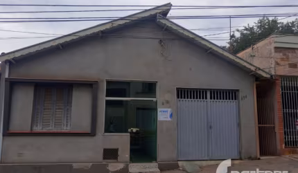 Excelente oportunidade Casa no Centro