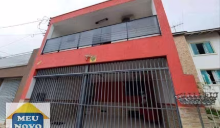 Sobrado com 4 dormitórios à venda, 150 m² por R$ 650.000,00 - Fazendinha - Curitiba/PR