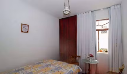 Apartamento à venda, no Edifício Vila Del Rey,  em Belo Horizonte, Santo Antônio, com 3 quartos, 110m²