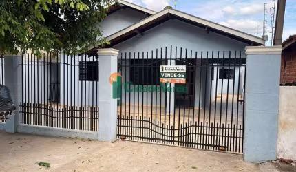 Casa disponível para venda em Paranavaí!