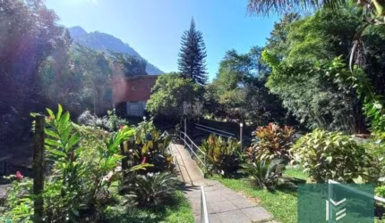 Sítio com 4 dormitórios à venda, 5000 m² por R$ 1.200.000,00 - Chácara Entrerios - Guapimirim/RJ