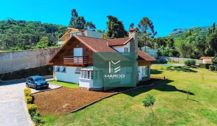 Casa com 4 dormitórios, 250 m² - venda por R$ 2.500.000,00 ou aluguel por R$ 7.625,04/mês - Quebra Frascos - Teresópolis/RJ