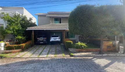 Excelente casa com 4 quartos e jacuzi no Condomínio Melício Machado na Aruana