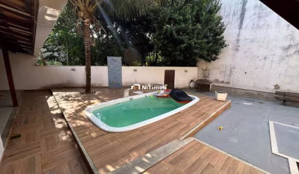Casa à venda, 3 quartos, 3 suítes, 2 vagas, Maria Paula - Niterói/RJ