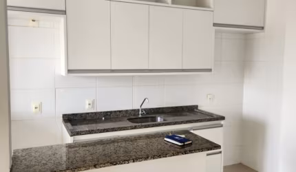 Apartamento para alugar com 3 quartos sendo 1 suíte e armários planejados e 2 vagas de garagens