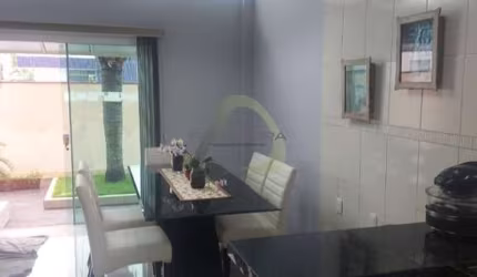 Casa em condomínio fechado com 2 quartos à venda na Rua Mário Padilha, 478, Balneário Perequê, Porto Belo por R$ 1.390.000