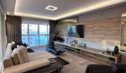 Cobertura com 3 quartos à venda na Avenida Nereu Ramos, 4808, Meia Praia, Itapema por R$ 3.950.000