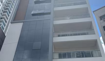 Apartamento 04 Suítes Centro