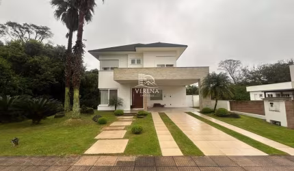 BELÍSSIMA RESIDÊNCIA NO RESERVA DOS PÁSSAROS