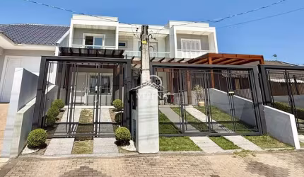 ÓTIMO DUPLEX COM PÁTIO NO LOTEAMENTO SAN MARINO