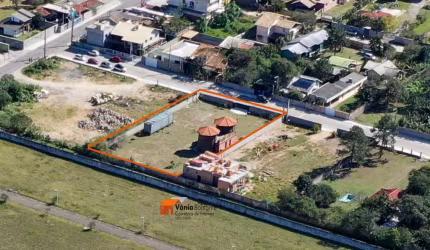 Terreno para Venda em Florianópolis, São João do Rio Vermelho, 2 dormitórios, 2 banheiros