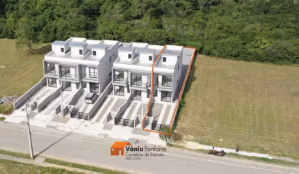 Casa para Locação em Florianópolis, São João do Rio Vermelho, 3 dormitórios, 1 suíte, 3 banheiros, 2 vagas