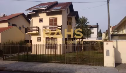 Casa no Bairro América em Joinville - RAHS Imobiliária