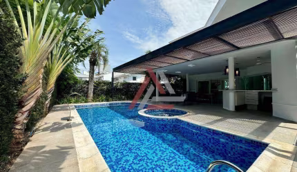 Casa com 4 quartos à venda, 476 m² por R$ 8.500.000 - Jurerê Internacional - Florianópolis/SC