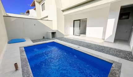 Sobrado com 3 dormitórios à venda, 108 m² por R$ 770.000,00 - Itacolomi - Balneário Piçarras/SC