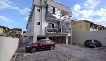 Apartamento 02 quartos (01 suíte) perto do Shopping Plaza Rio das Ostras.