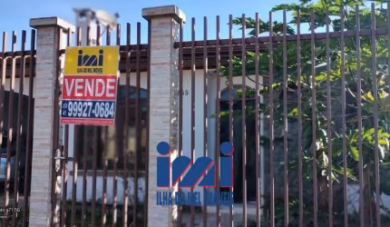 Casa a venda no Centro da Lapa-PR
