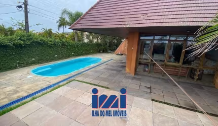 Triplex frente mar em Pontal do Sul