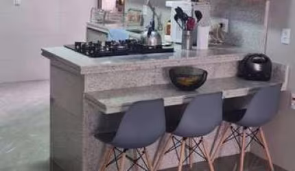 Apartamento 132m² 4 dormitórios à venda, a 200m do centro