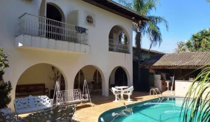 Casa Assobradada à venda próximo ao rio Preto Shopping, Vila São José, São José do Rio Preto.