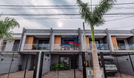 Casa com 3 dormitórios à venda, 125 m² por R$ 990.000 - Mont´Serrat - Canoas/RS