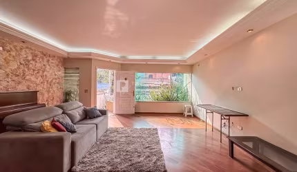 Casa com 4 quartos à venda na Rua Adelina Salvatore Bassoli, 193, Vila Euclides, São Bernardo do Campo por R$ 1.150.000