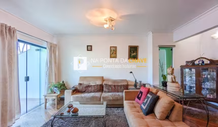 Casa com 3 quartos à venda na Rua Adelina Salvatore Bassoli, 82, Vila Euclides, São Bernardo do Campo por R$ 1.100.000