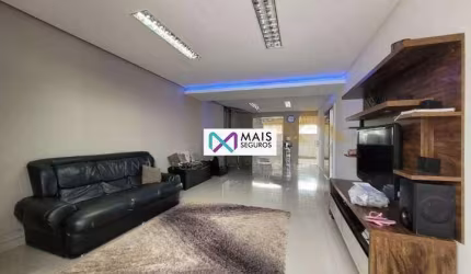 Casa com 2 Quartos e 2 banheiros à Venda, 200 m² por R$ 685.000,00