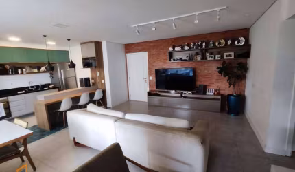 Apartamento a venda com 3 dormitórios, sendo 1 suíte, 2 vagas, no condomínio Luzes, bairro Mogilar R$ 1.120.000,00