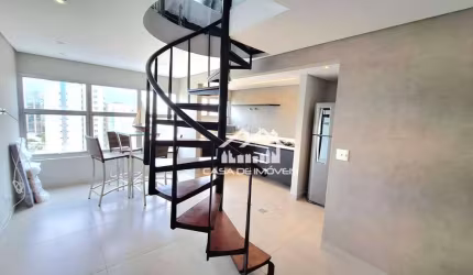 Vende ou aluga cobertura com 105m² na Vila Clementino.