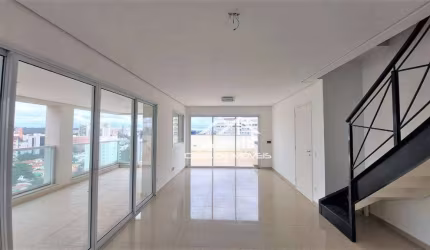 Vende cobertura duplex com 227m² com Jacuzzi e 3 suítes no Brooklin.