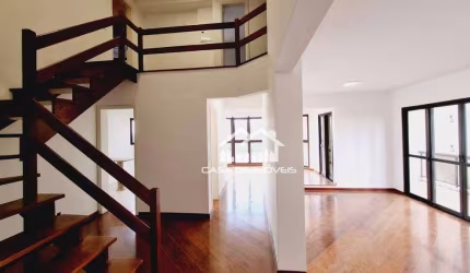 Vende apartamento duplex com 150m², 3 dormitórios, varanda com churrasqueira, na Vila Andrade.