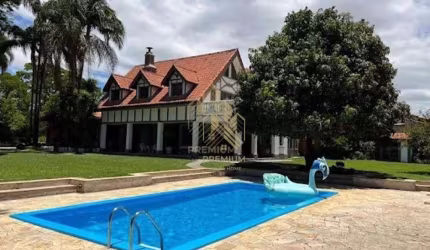 Sobrado com 7 dormitórios à venda, 777 m² por R$ 2.000.000,00 - Vila Santista - Atibaia/SP