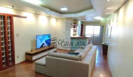 Apartamento com 4 dormitórios à venda, 209 m² por R$ 850.000,00 - Centro - Varginha/MG
