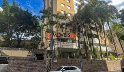 Cobertura reformada com área total de 171m², com 03 quartos, 01 suíte, 02 vagas de garagem, prédio com lazer completo, no Santo Antônio