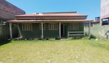 Casa para Locação em Cabo Frio, Samburá, 2 dormitórios, 1 suíte, 2 banheiros, 3 vagas