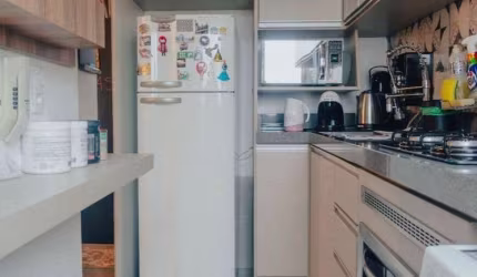 Apartamento com 2 quartos à venda no São Virgílio, Caxias do Sul  por R$ 190.000