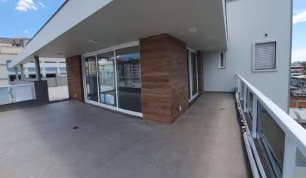 Cobertura à venda no Centro, Caxias do Sul  por R$ 2.120.000