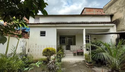 Casa para Venda em Duque de Caxias, Chácaras Rio-Petrópolis, 2 dormitórios, 4 vagas