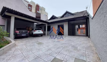 Sobrado com 6 dormitórios à venda, 300 m² por R$ 1.350.000,00 - Silveira da Motta - São José dos Pinhais/PR