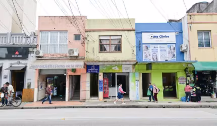 Sala Comercial no Edifício Antônio Caputo ? Centro de Pelotas!