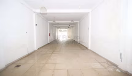 Aluguel de Loja em Prédio Comercial no Centro