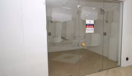 Comercial Sala em Condomínio em Pelotas